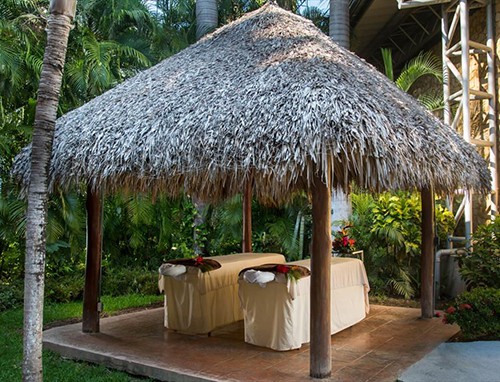 Outdoor Massage at Occidental Tamarindo